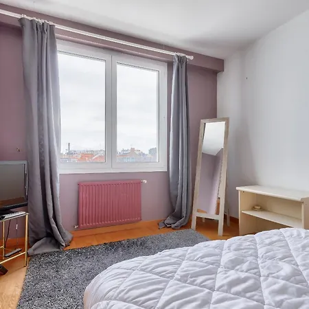400m De La - Maison Pour 8 Avec Piscine Hébergement de vacances *
